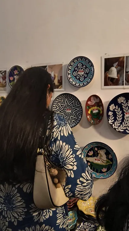 Sagar Blue Art Pottery at an exhibition — photograph 8